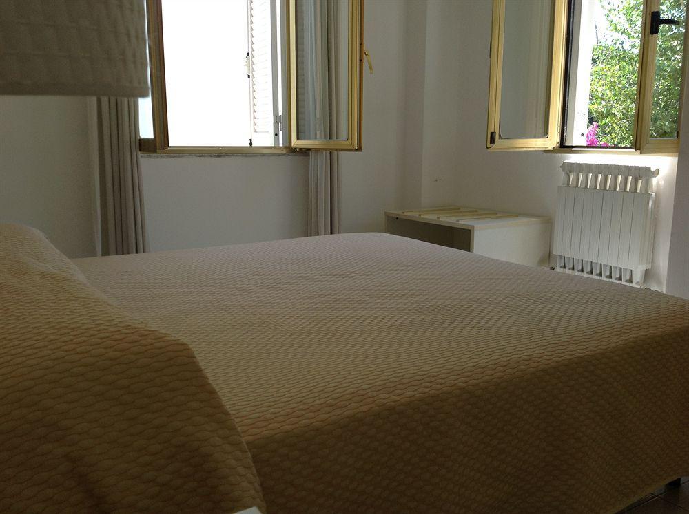 Albergo Atlantic Ischia Buitenkant foto